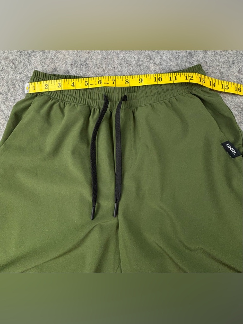 UNRL | Stride Short 7.5” | Army Green | Men’s Size Small - Picture 6 of 7